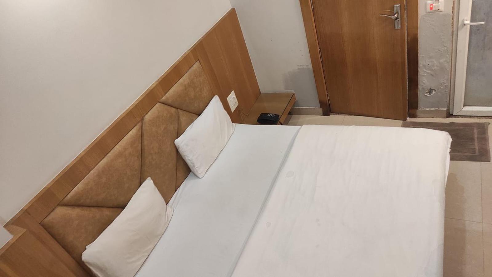 Hotel Ganga Rani Haridwār Extérieur photo